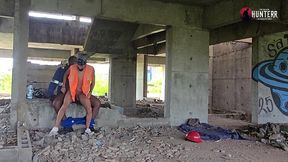 fetiche meu colega de trabalho me chupo na construcao onde trabalhamos