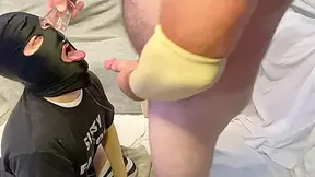 Short But Sweet Session Between Alpha And His Faggot (and A Donated Shot Of Cum)