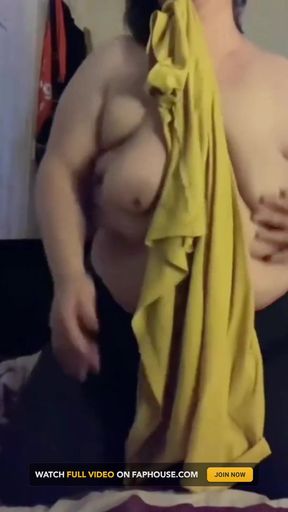 Bbwbootyful striptease dancing shaking my fat ass