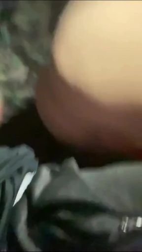 Solo amateur gives a dirty lapdance to themselves in homemade vid