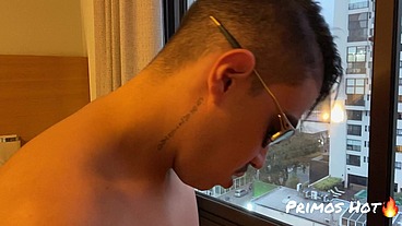 *Gabriel Hot* FAZ SEU VIZINHO DE CORNO ,O NAMORADO PEGA NO PULO...