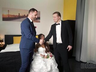 BRIDE4K. Let me have a fun my wedding previous to it started. Hawt sex with Vicky Menage