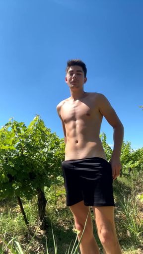 Amateur with a big dick shows off his asset