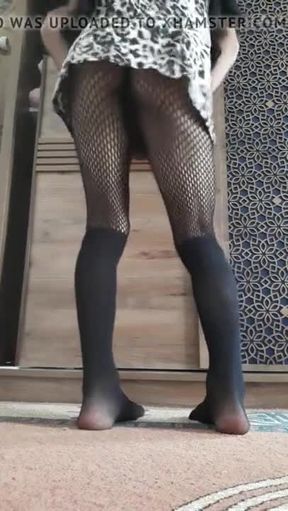 crossdresser dance