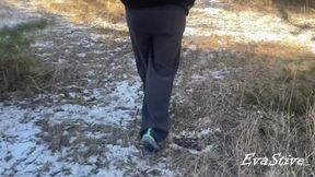Open pussy pissing in the woods