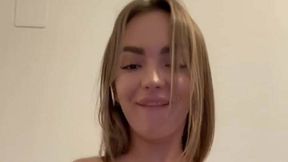 Social Media Creator @chris_tinaa_vip @Boob Grab and #Big Boobs #Solo #Naked #Blonde #Sexy porno film video | Tik.Porn