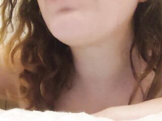 That babe can't live out of to guide the tugjob her way. JOI