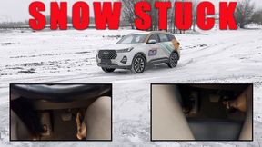 Irina Cherry Tiggo winter adventure stuck in the snow 4K full video 32 min