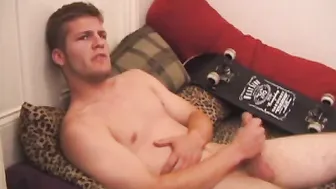 Skater Boy Alex West Jerks Off and Cums
