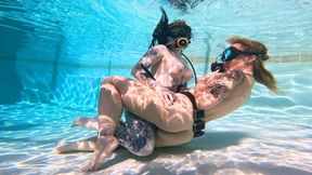 Aquaphilias- Kelli Curtis Mya Pleasure- Lesbian SCUBA sex with the Camera Guy