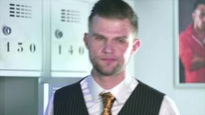 lucky guy wins valentina ricci at roulette - captive scene 2