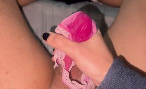 I cum in my stepsister&#039;s panties !!!