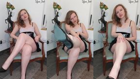 la mere noel cherche un toutou pour lecher ses talons