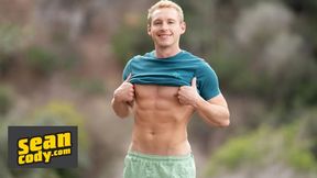 SEAN CODY - Grayson Begins His Taunting Flick Displaying Off His Male Figure Before Fondling Himself