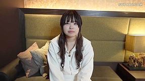 A 19-year-old Novice Who Is Almost A Virgin And Overflows With A Naive And Playish Vibe. Two Ejaculations That Were Not Supposed To Come Out. The Private Of This Fair-skinned, Smooth Angel Are ``superb Devices