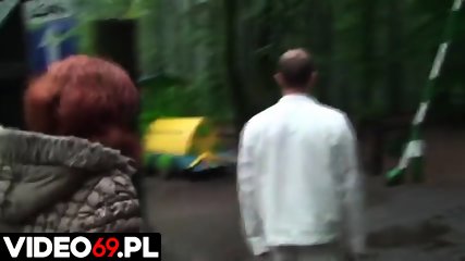lwia opiekunka poskramia podrywacza