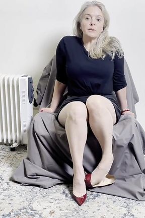 You Humiliated by Empress Bella&#039;s Feet