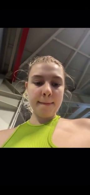 Training and Masturbate in the Gym