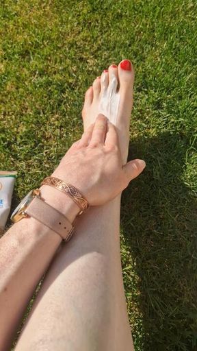 Let Me Rub It In Slowww - Sun Cream & Skin Tease 🌞💋