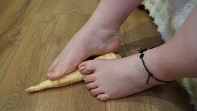 Foot games with parsley root #6