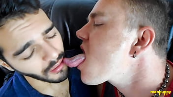 Leo Blue Throats Sebastian Cums With His Long Tongue