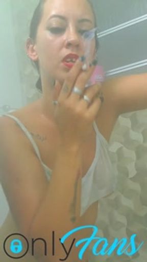 smoking in the bath