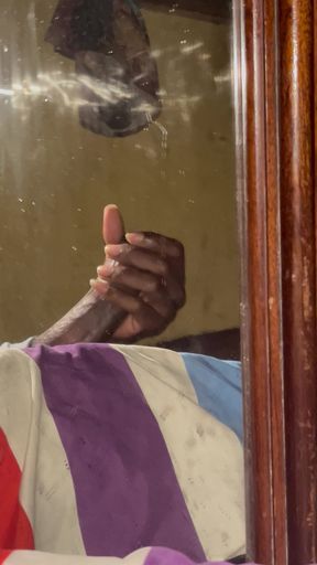 I am looking for a woman who loves black cock.