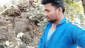 Desi Muscle Man Seductively Masturbates To Mind-Blowing Orgasm