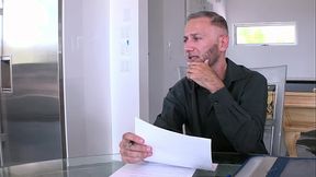 Perverted IRS Agent Agrees to Fuck Hailey Nyxxx While Hubby Watches DTW8270