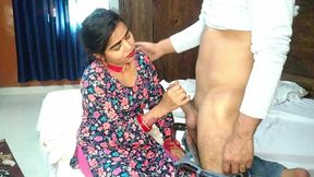 Akeli Bhabhi ko paiso ka lalach deke pel diya