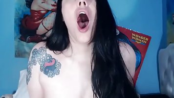Inked brunette would like to get some cum in her mouth, right after she cums