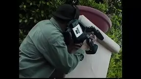 Experied MILF with nice tits gets her ass fucked in the car