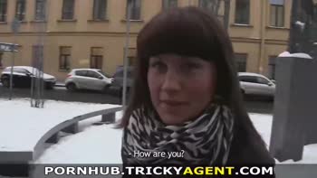 Tricky Agent's Teen (18+) Seduction: Natural Tits & Big Ass