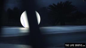 ”Splendid hottie Lorena B masturbates in the shower”