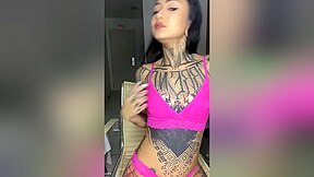 Horny Porn Scene Vertical Video Wild Pretty One - Suryaelizabeth