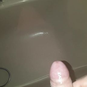 Lazy sunday ends again with a big cumshot