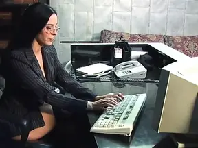 Busty boss ladies deep-throat fuck their lucky dude with strap-ons
