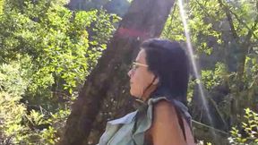 Stranger invites me to smoke in ARVI park and I end up myself in the nature of Medellín