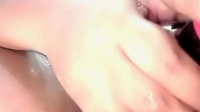 GILA! Botol dimasukkan ke memek tante