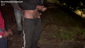 Transando em p&uacute_blico e quase a pol&iacute_cia pega