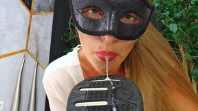 Lady Nora - Spit is the best way to remove dirt from soles! - small version