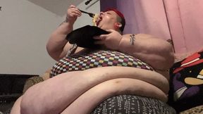 Gluttonous SSBBW Massive Italian Feast SD