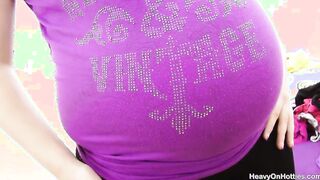 Insatiable Pregnant Blonde Gets Snatch Filled