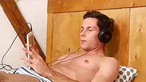 Full Bareback Service With A Smile