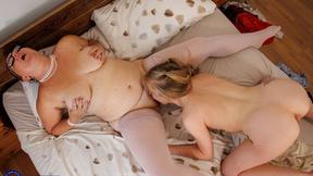 ”Buxxom American stepmommy Ashley Ace cleans out her British stepdaughter Blonde Gabie's wet twat”