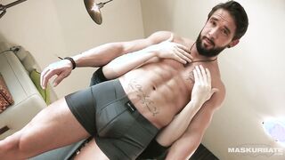 Watch Grizzly Faps dominate with Playthings in a Maskurbate Solo Session