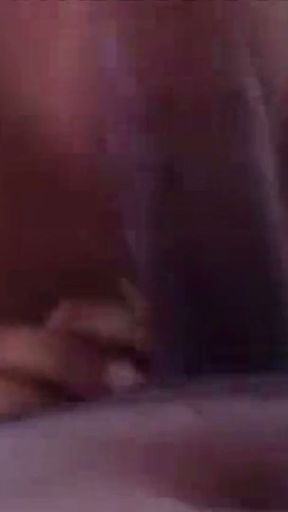 Desi Aunty Sex with Hotel for Enjoyment