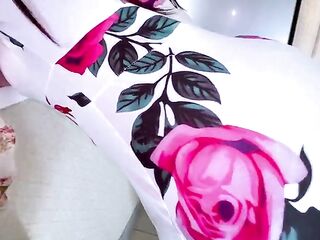 The moist booty of a aged stepmom aroused her stepson and that guy drilled her in her throat and anal