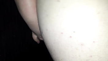 Seguran&ccedil_a do Banco Tava Com a Rola Marcando Ent&atilde_o Chamei Pra Casa   Minha Primeira Vez No Gloryhole Ganhei Muito Leite (DOBRADINHA COMPLETA)