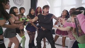 reverse bang chaos 10 whores bury nasty nade cock in pussy